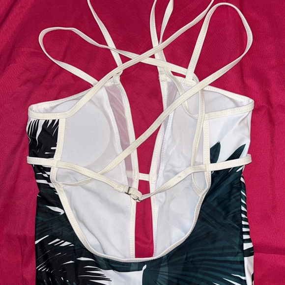 🌹Macolily swim wear - Picture 5 of 6